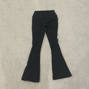 Splits59 flare leggings